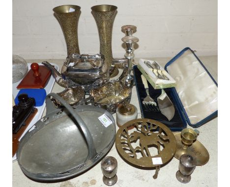 An Art Nouveau pewter fruit basket 'English Pewter 01172'; an electroplated 3 piece tea service; etc.
