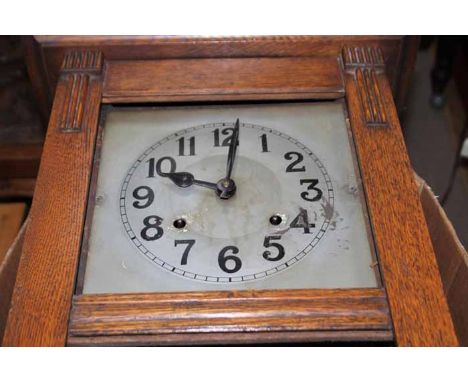 LOT OF CLOCKS AND CLOCK MOVEMENTS