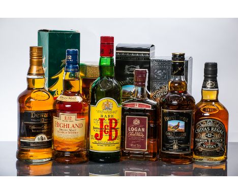 HIGHLAND 12 YEAR OLD
Single Highland Malt Whisky selected by Tesco. 70 cl, 40% volume.
DEWAR'S SPECIAL RESERVE
Blended Scotch