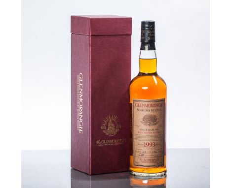 GLENMORANGIE BURR OAK RESERVE 1993
Single Highland Malt Scotch Whisky. Wholly matured in casks of virgin Burr Oak from hand-s