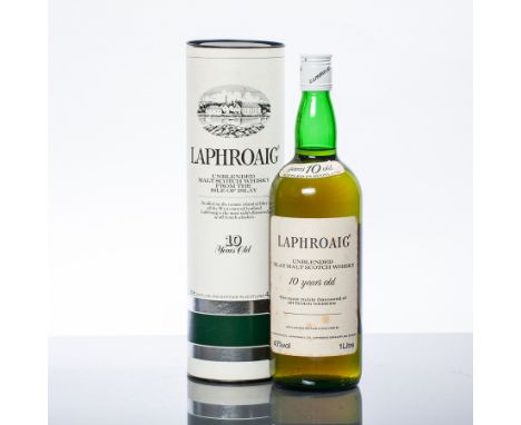 LAPHROAIG 10 YEARS OLD Unblended Islay Malt Scotch Whisky. 1 litre. 43% vol.