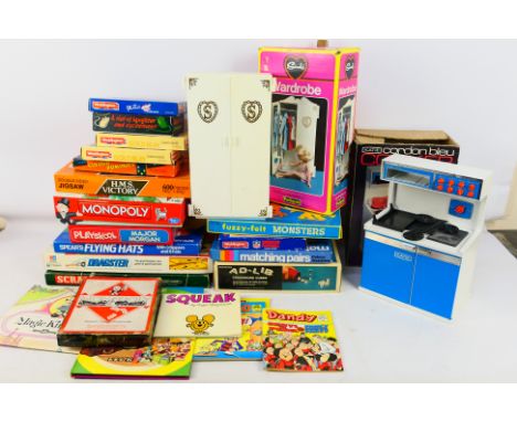 Pedigree - Katie - Waddingtons - Hasbro - Others - A miscellany of boxed vintage toys, games, annuals and puzzles which inclu