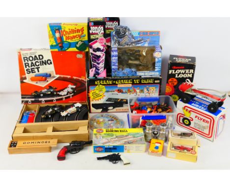 Crescent - Playmobil - Acetronic - Others - A miscellany of boxed and unboxed vintage toys and games.  Lot includes a Crescen