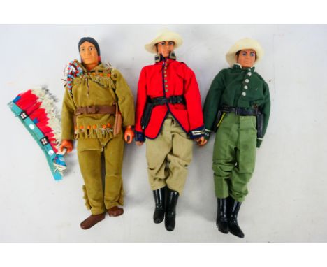 Gabriel - Three boxed 'Lone Ranger' themed action figures by Gabriel. Lot consists of two Lone Ranger figures (dressed predom