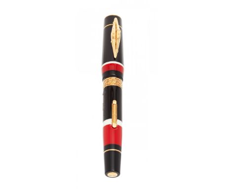 DELTA "MAORI" FOUNTAIN PEN.Resin barrel.18 Kts gold nib, M tip.Limited edition.No box.Measurements: 14 cm length; 18,19 mm di