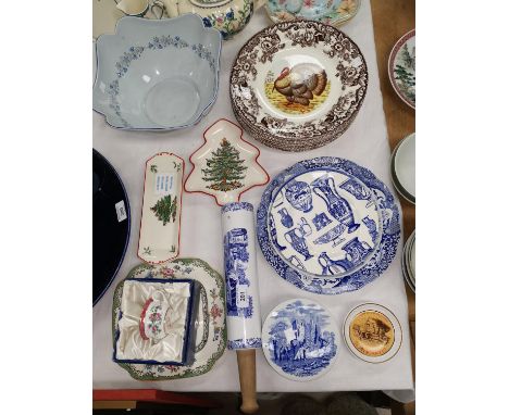 A selection of Spode china including 8 "Turkey" dinner plates; Spode's Italian rolling pin; etc. 