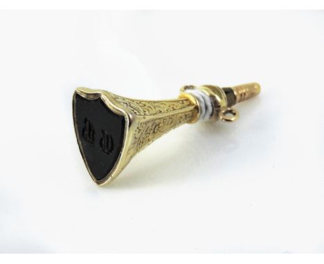 Ornate Victorian gold cased shield intaglio fob seal/key, 2.5gm, 28mm