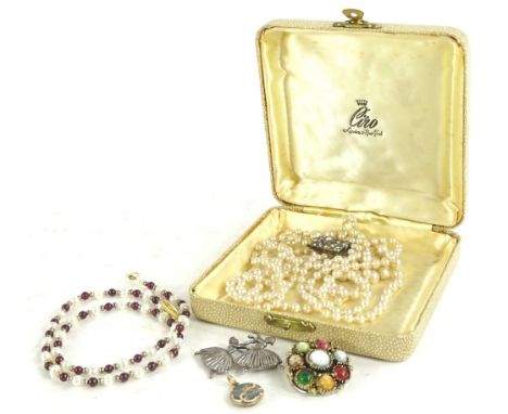 Various items of costume jewellery, to include a faux pearl three strand necklace, on a silver plated clasp, set with white p