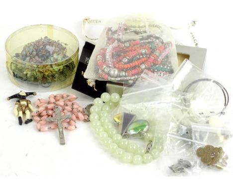 A quantity of costume jewellery and effects, to include modern beaded necklaces, cross pendants, filigree style clip on earri