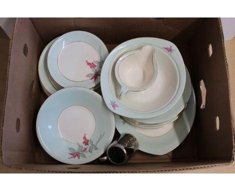A vintage Norwegian Figgjo Flint six setting part dinner service (missing one plate)
