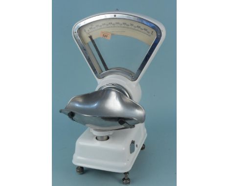 A set of vintage Avery shop scales