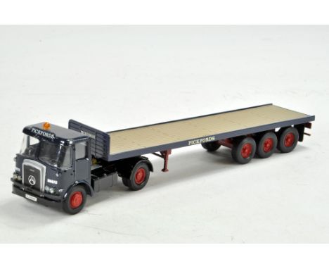 Code 3 Model Truck issue in 1/50 comprising Atkinson Flatbed in the livery of Pickfords. Excellent.