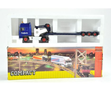 Code 3 Model Truck issue in 1/50 comprising Pickfords Low Loader Trailer. Excellent.