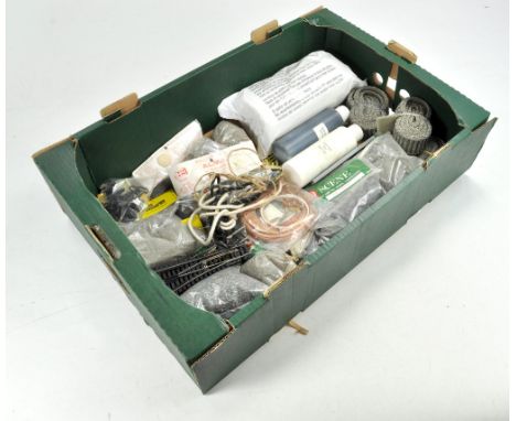 A tray of Model Railway items / accessories including trackside materials etc.