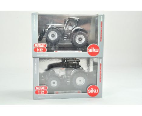 Siku 1/32 Farm issue comprising Claas Axion 850 Silver Edition Tractor plus JCB 8250. Excellent, Axion is secured in box.