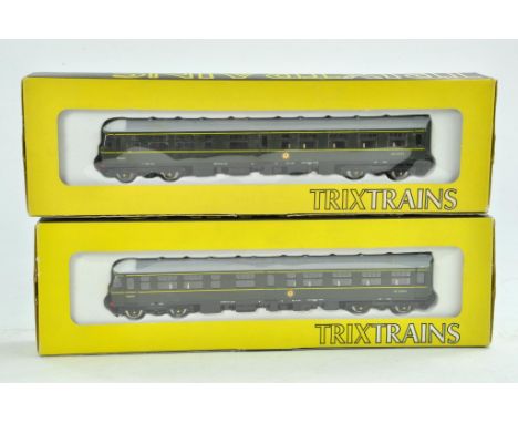 Trix Trains Model Railway issues comprising duo of locomotive issues. Appear very good in boxes.