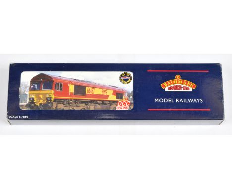Bachmann OO 32-725DS Class 66 EWS No.66022 "Lafarge Charnwood", fitted with DCC sound. Excellent Plus to Near Mint in Good Pl