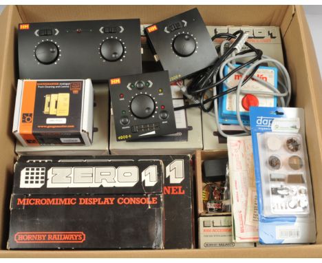 Hornby, Dapol, Gaugemaster &amp; others, power &amp; control equipment. To include Hornby Zero 1 3x Slave Units, Zero 1 Micro