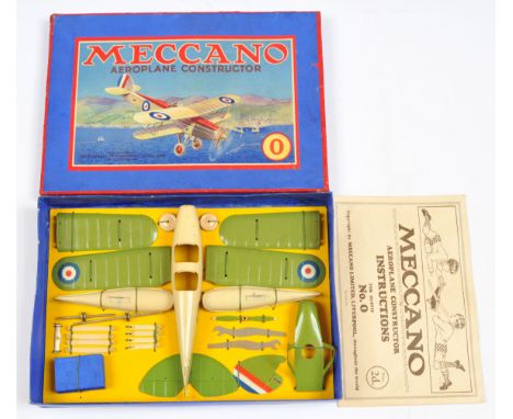 Meccano Aeroplane Constructor Set 0. Contents finished in cream &amp; light green, small box of various parts, all strung to 