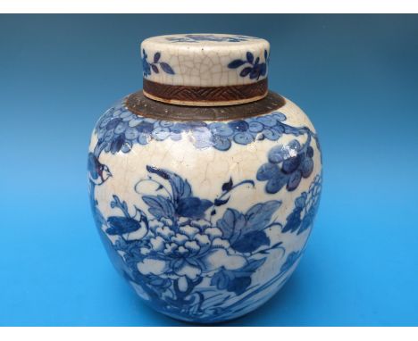 A large 19thC covered Chinese blue and white crackle glazed ginger jar (24.5cm tall) 