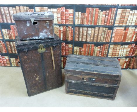 Two vintage trunks together with a vintage travelling box