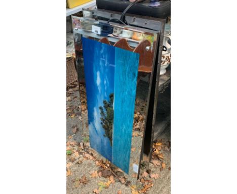 PAIR OF MIRRORED ISLAND LIGHT BOXES