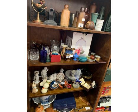 QUANTITY OF COLLECTABLES INCLUDING OLD BREWERY BOTTLES, PEWTER MUGS, CUT GLASS, CERAMIC ANIMALS, BRASS TRIVET, BOOMERANG ETC