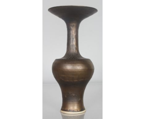 DAME LUCIE RIE (1902-1995) AUSTRIAN A SUPERB STONEWARE VASE with carved line pattern to the body and inner lip with brown man