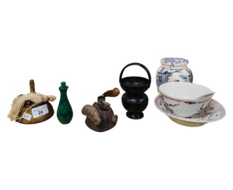 SHELF LOT TO INCLUDE ORIENTAL WARE, JADE ETC