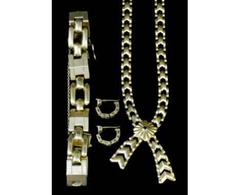 A modern 9ct gold block link bracelet with alternating plain and engraved links, 185mm overall, a modern 9ct gold chevron lin