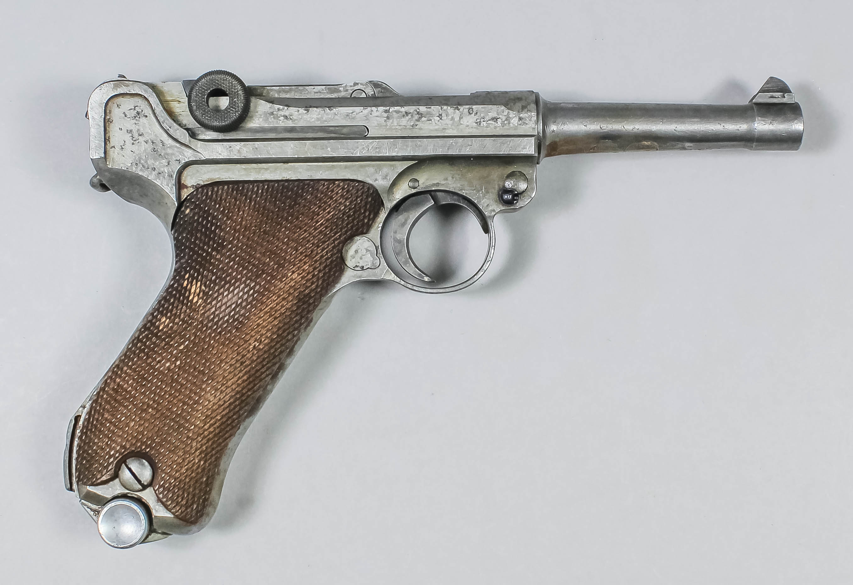 A Deactivated German World War Ii 9mm Semi Automatic Pistol By Luger Serial No 4635 With 325i 6814