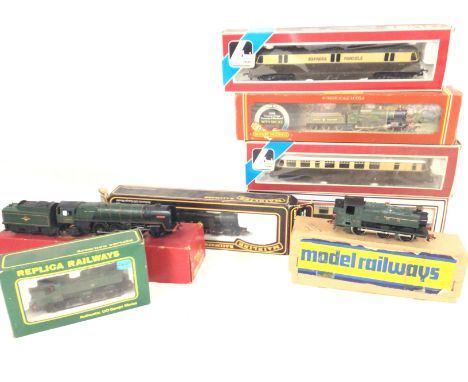 A Collection of 00 Gauge Locomotives including Maineline Lima. Hornby Replica Railways. Tri-Ang. No Reserve.