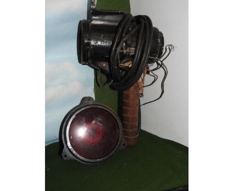 A signal lamp hand held AP W2174 'BT-M' LN-6-N 1954 along with a recognition light (2)