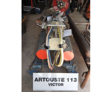 An Artouste Mk 113 10118 (APU) engine, weight 392, ex. Handley Page Victor on transit stand

(* PLEASE SEE IMPORTANT INFORMAT