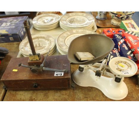 Early 20th century mahogany table top or shop scales with fitted drawer marked W & T Avery Limited, Birmingham. Together with