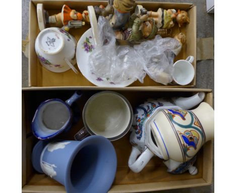 Five Hummel figures, a Wedgwood Jasperware vase, a Losol Ware teapot, Swarovski, etc., (3 Hummel a/f)