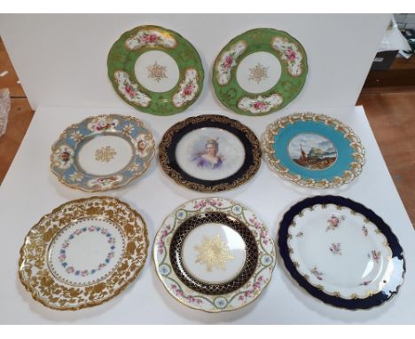 Collection of 8 antique decorative plates of differing makes including Coalport, Hammersley, Aynsley etc (8),All appear in go