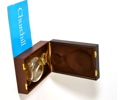 Orrefors ''Churchill'' commemorative decanter