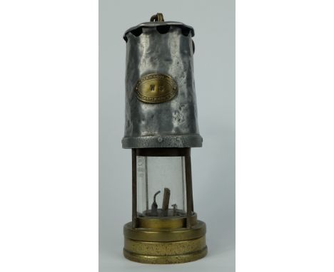Patterson & Co Newcastle On Tyne Miners Safety Lamp Type B7 stamped WS 