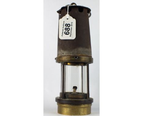 Thomas & Williams Ltd Cambrian Type N1 Miners Safety Lamp stamped 023 to front panel and ET&W 1949 to inner base