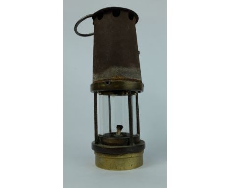 Patterson & Co Newcastle On Tyne Miners Safety Lamp Type B7 stamped WS 