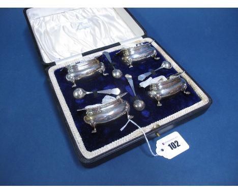 A Matched Set of Four Hallmarked Silver Salts, R&S, London 1912, 1913, each gilt lined with gadrooned border, raised on four 