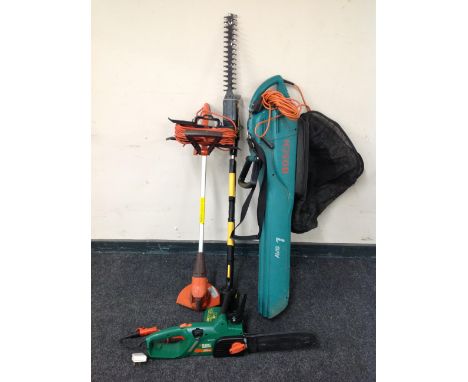 Sold at Auction: Black & Decker Electric Leaf Blower