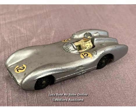 THE CRESCENT TOY COMPANY DIE CAST MERCEDES BENZ 2.5LT GRAND PRIX RACING CAR 