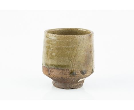 Attributed to Janet Leach (1918-1987) Yunomi green ash dripped glaze 9cm high.
