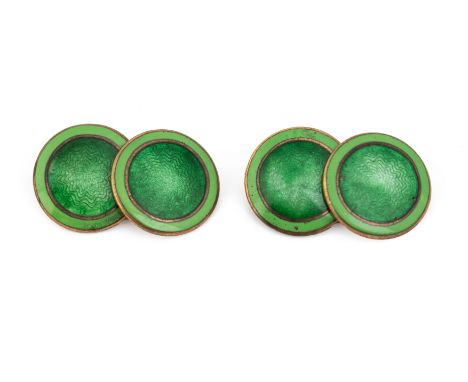 A PAIR OF GREEN ENAMEL CUFFLINKS Circular, with a guilloche enamel centre within an opaque green border 1930s 1.3cm in diamet