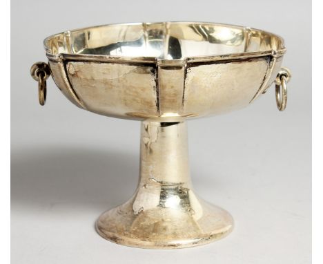 A PEDESTAL SILVER BON BON DISH with ring handles. Birmingham, 1906.