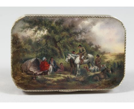 A LADIES ENGINE TURNED SILVER BOX the lid with an enamel hunting scene 2.75ins long.