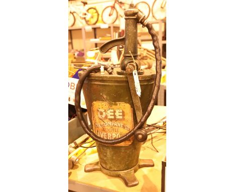Dee oil company of Liverpool vintage oil dispenser. Not available for in-house P&amp;P. 