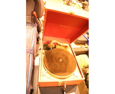 Brunswick vintage wind up gramophone. Not available for in-house P&amp;P. 